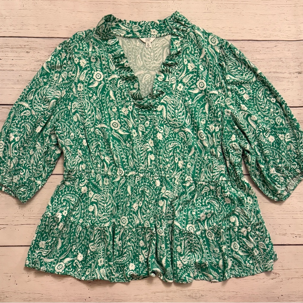 Crown & Ivy Green Ruffled Peplum Blouse 3/4 Sleeve